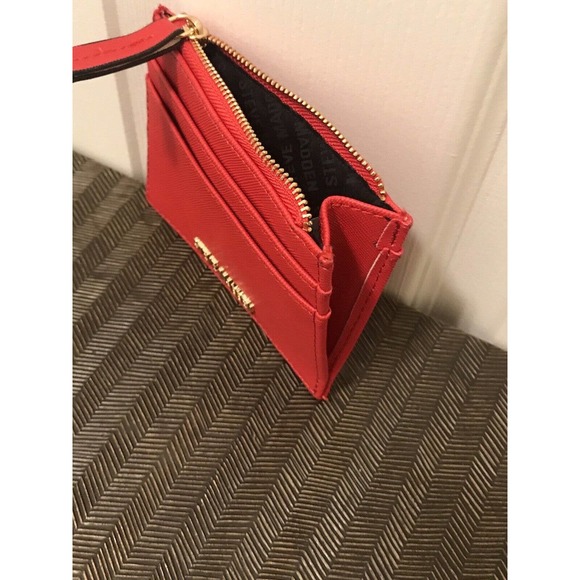 Steve Madden Red Card Holder, ID Wallet Zip Coin Purse - Picture 2 of 14